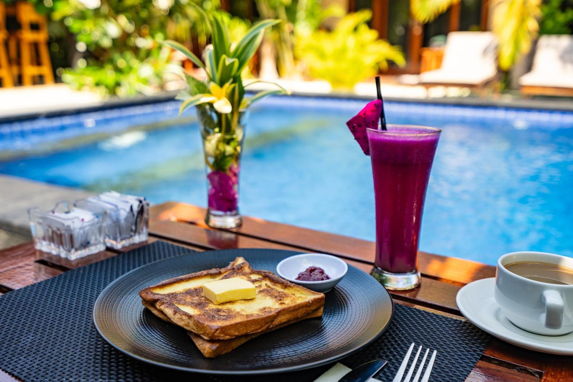 Senang Villa Gili Air Exterior photo